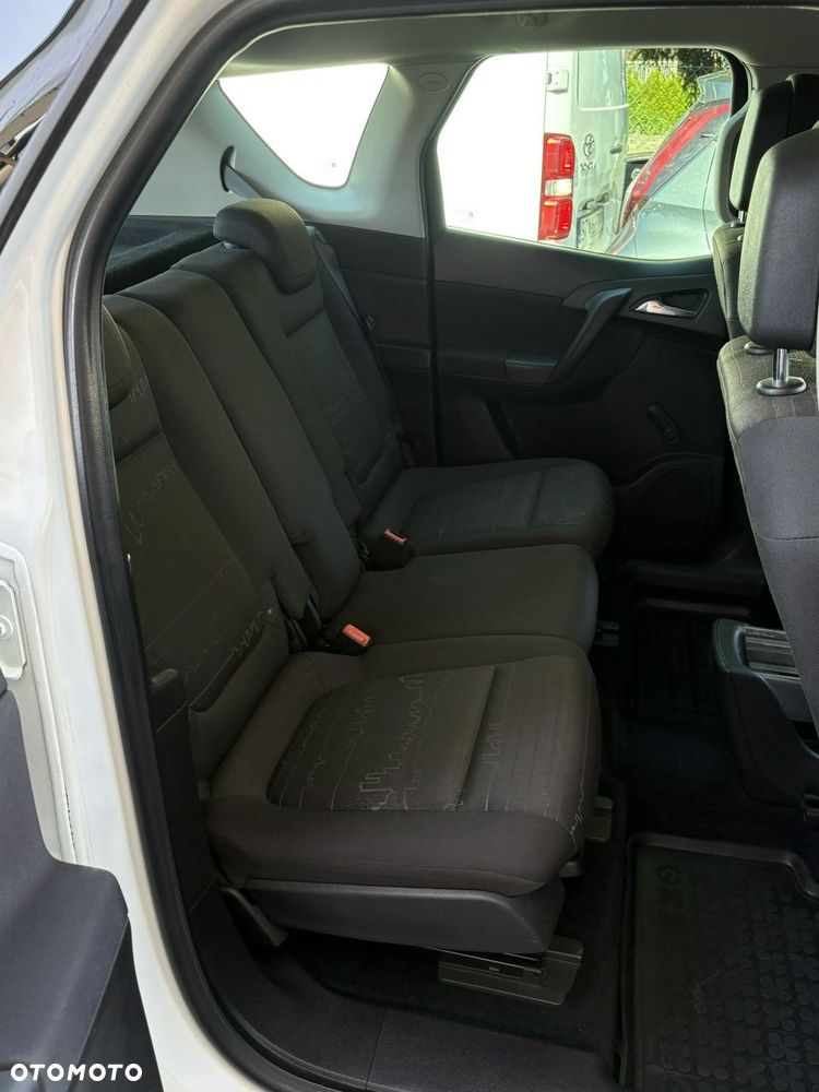 Opel Meriva - 16