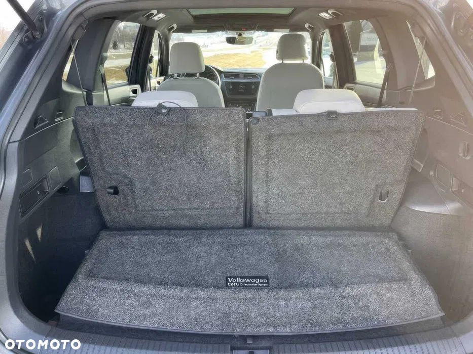 Volkswagen Tiguan - 14