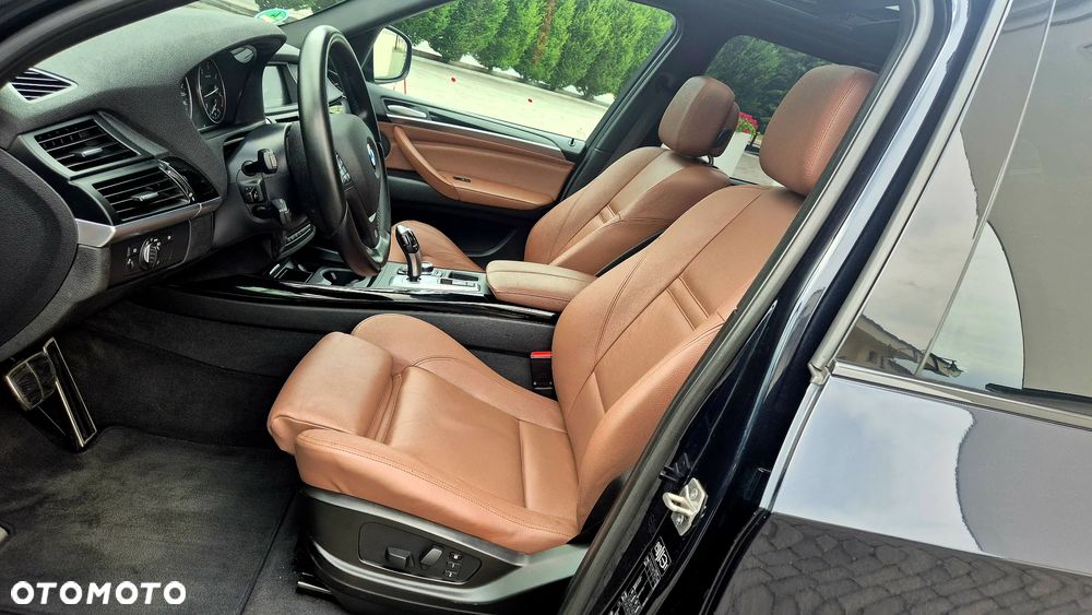 BMW X5 xDrive30d Blue Performance - 13
