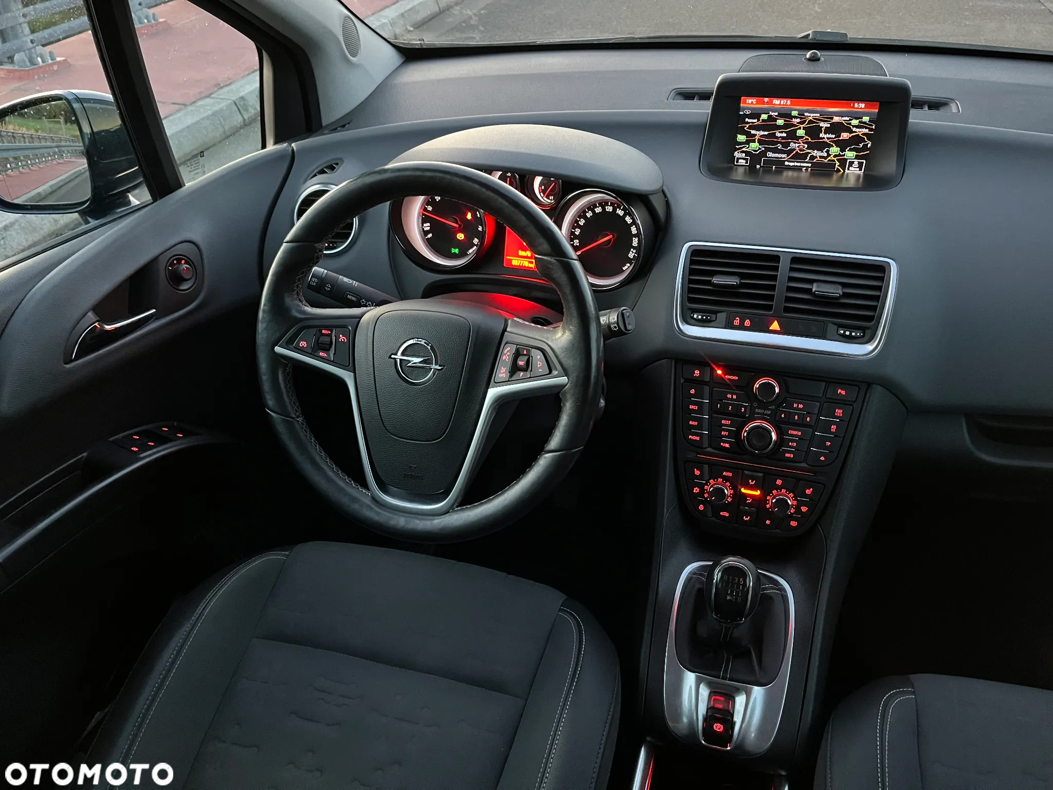 Opel Meriva 1.4 T Cosmo - 17