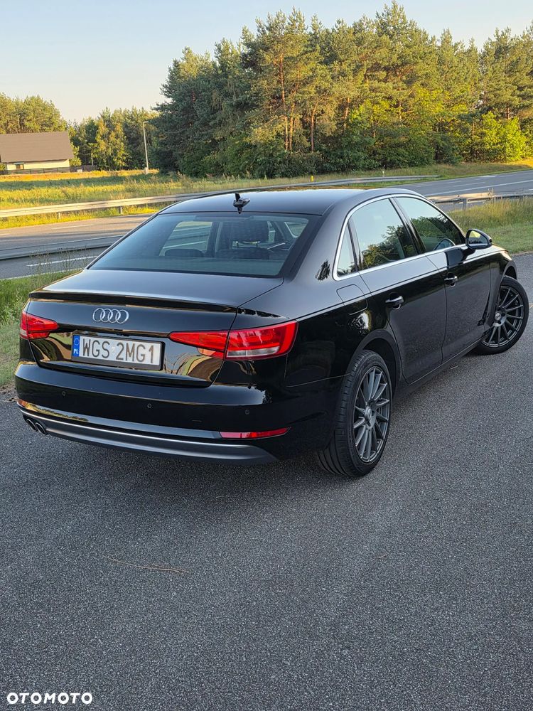 Audi A4 Limousine - 3