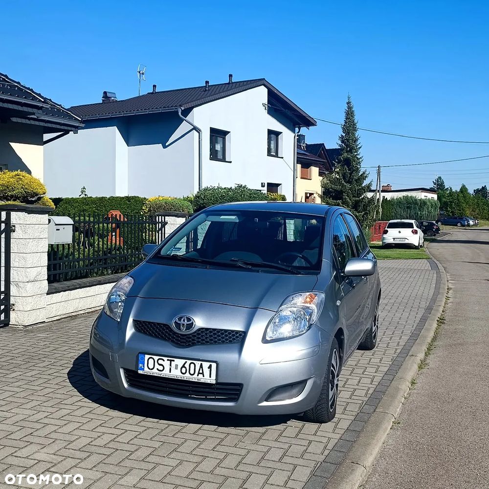 Toyota Yaris - 3