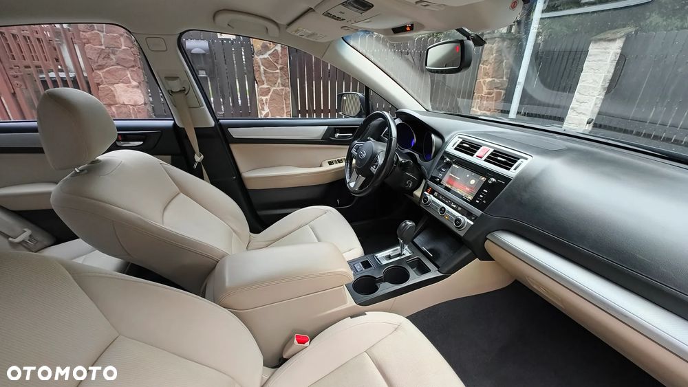 Subaru Legacy 2.5i Sport Navi - 9