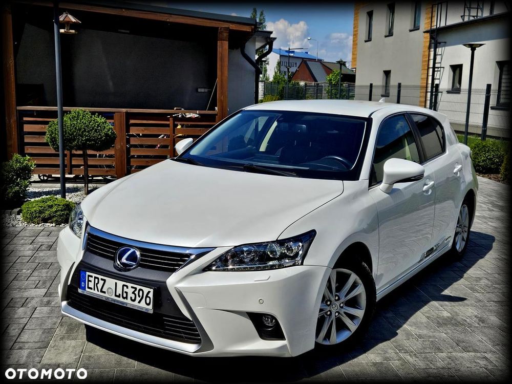 Lexus CT 200h F Sport EU6 - 1