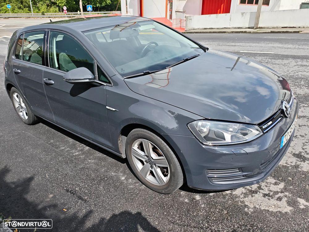 VW Golf 1.6 TDi BlueMotion Confortline - 2