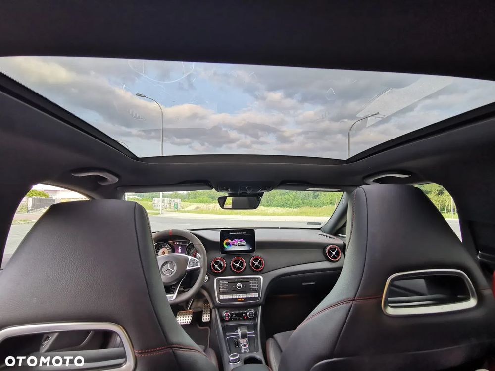 Mercedes-Benz CLA - 5