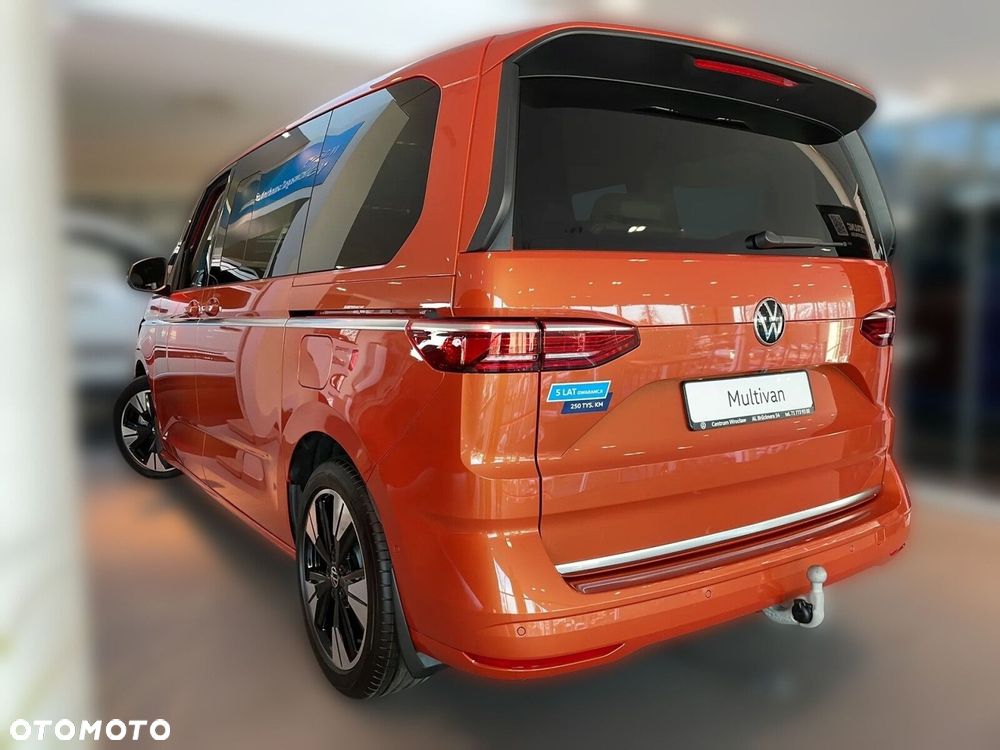 Volkswagen Multivan - 8