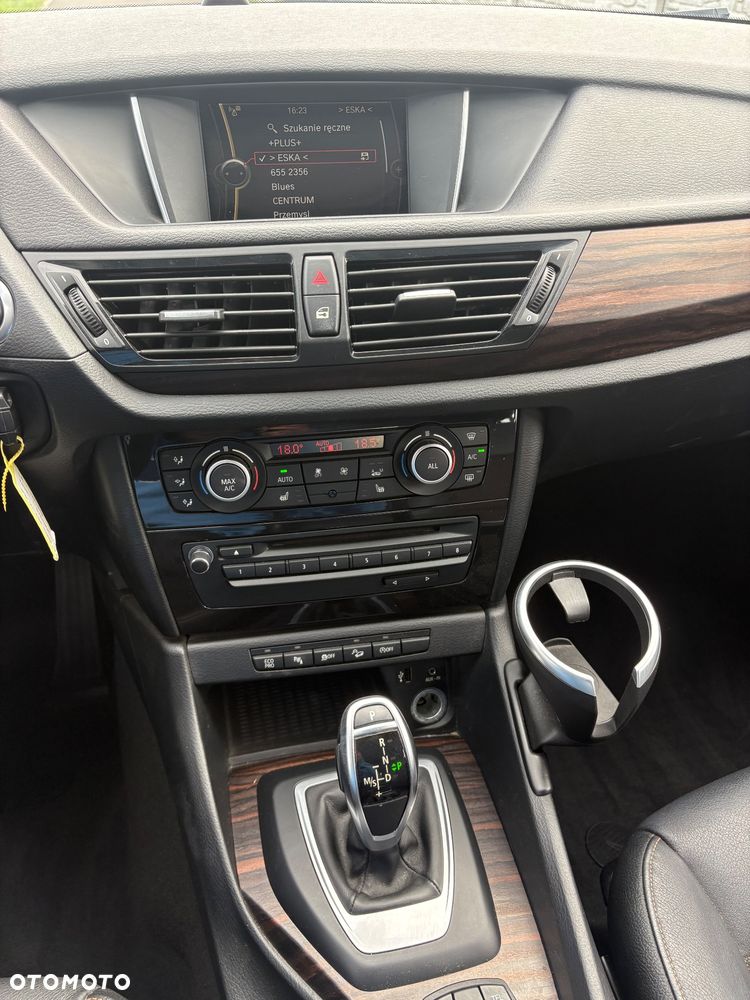 BMW X1 xDrive18d xLine - 16
