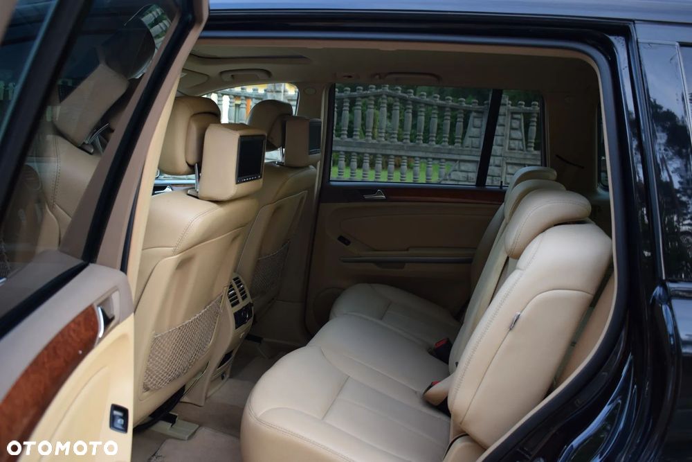 Mercedes-Benz GL 320 CDI - 16
