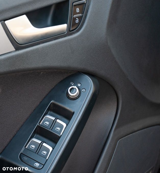 Audi A4 Avant 2.0 TDI DPF Ambition - 9