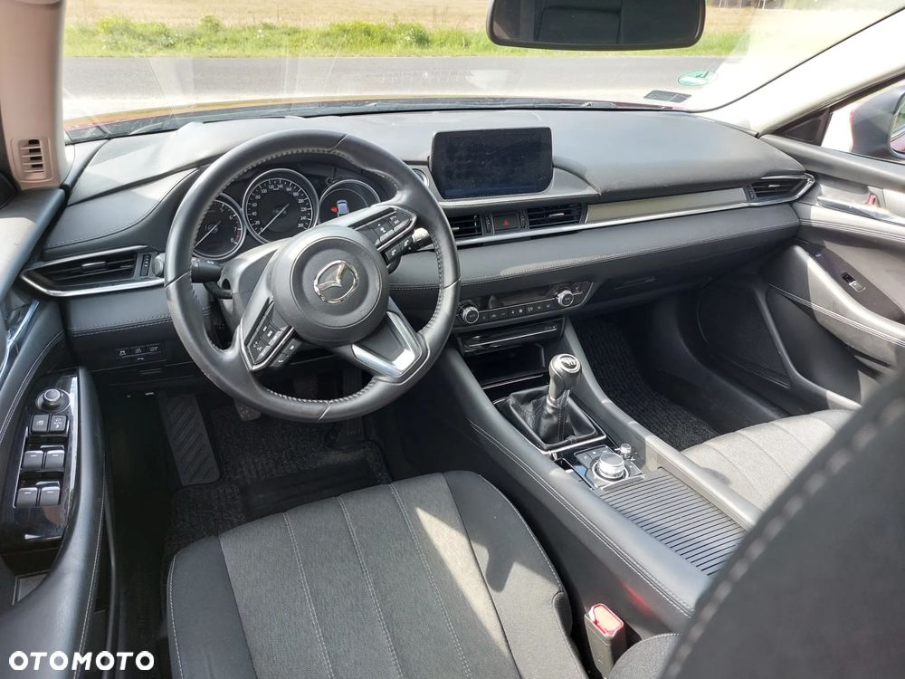 Mazda 6 - 10
