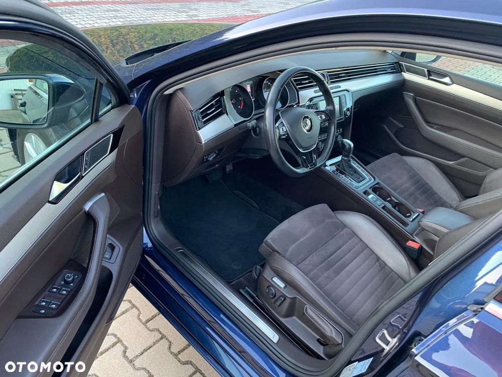 Volkswagen Passat 2.0 TDI BMT Highline DSG - 10