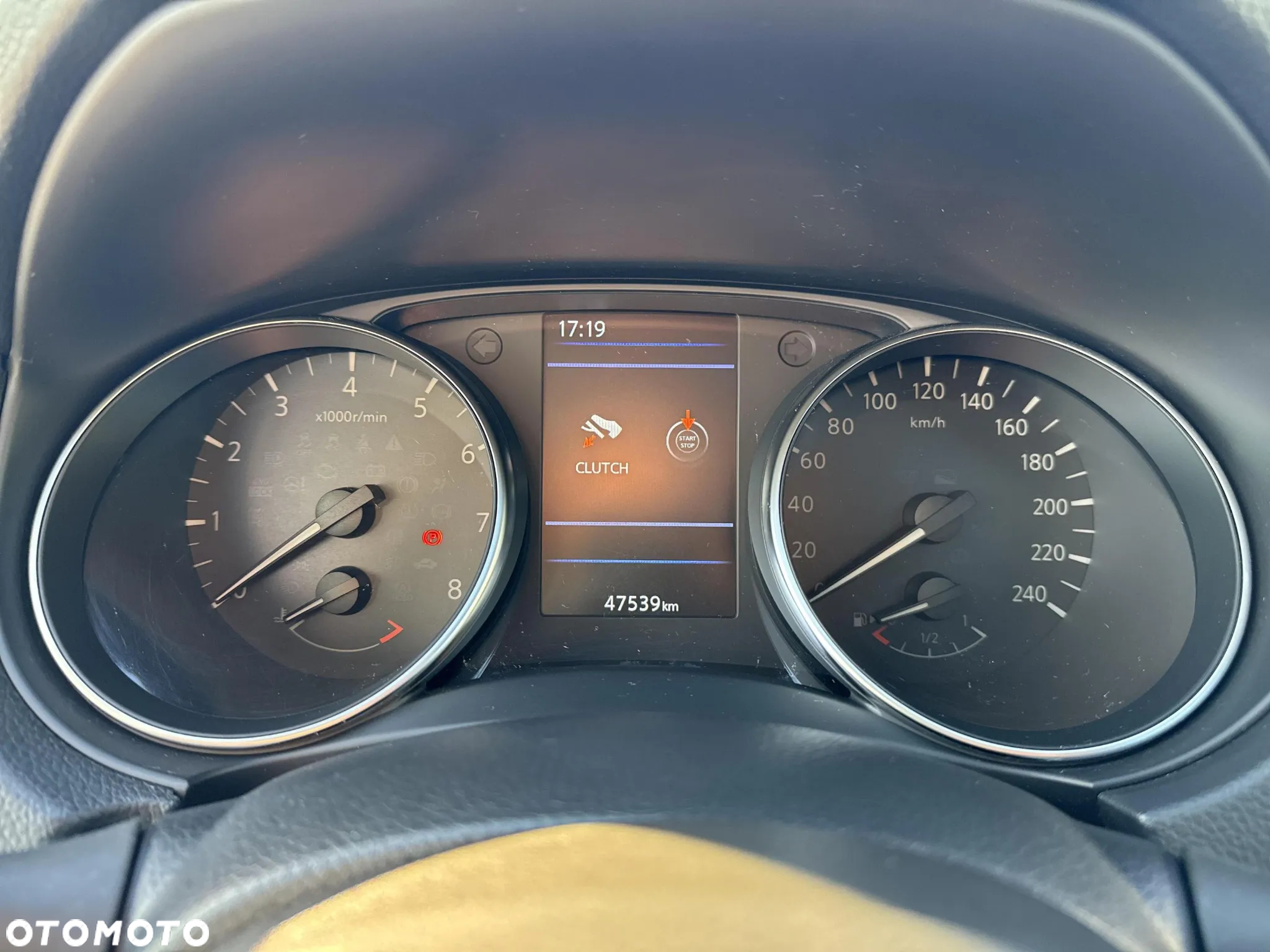Nissan Qashqai 1.3 DIG-T N-Connecta - 22