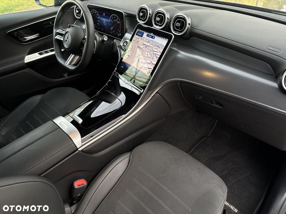 Mercedes-Benz GLC - 23