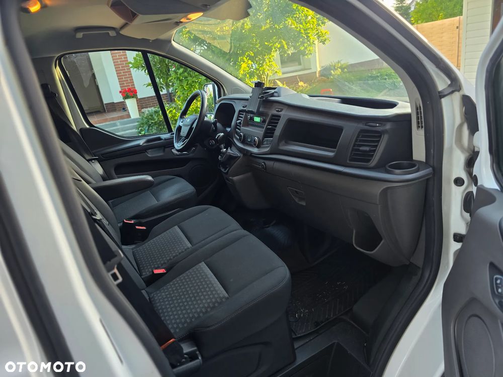 Ford TRANSIT CUSTOM - 7