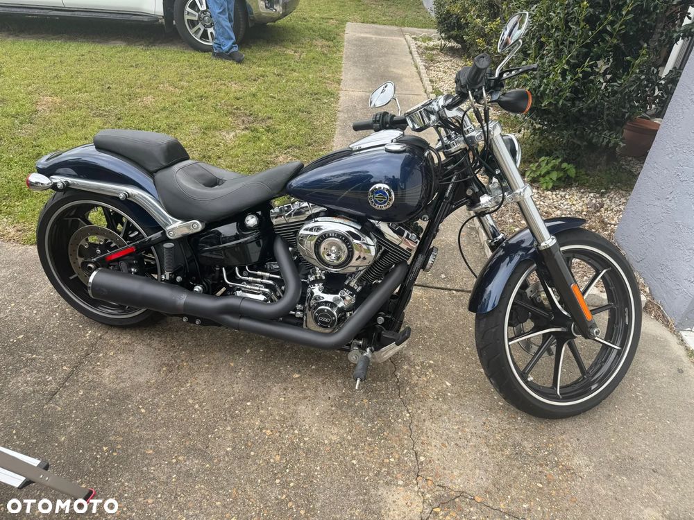 Harley-Davidson FXSB Breakout - 23