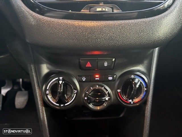 Peugeot 208 1.4 HDi SE Style - 7