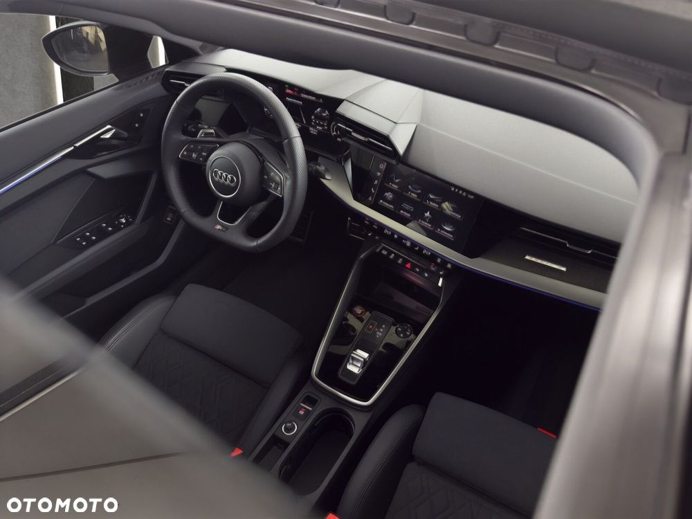 Audi RS3 Sportback - 30