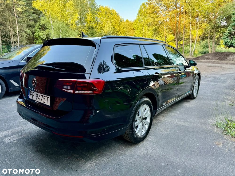 Volkswagen Passat - 5
