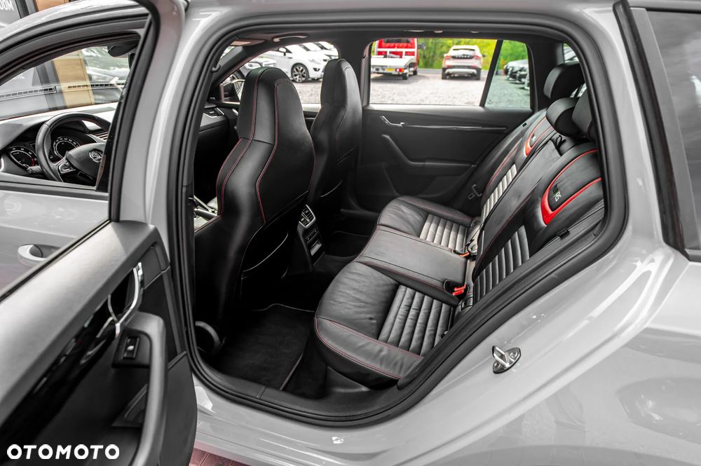 Skoda Octavia 2.0 TSI DSG RS 230 - 21