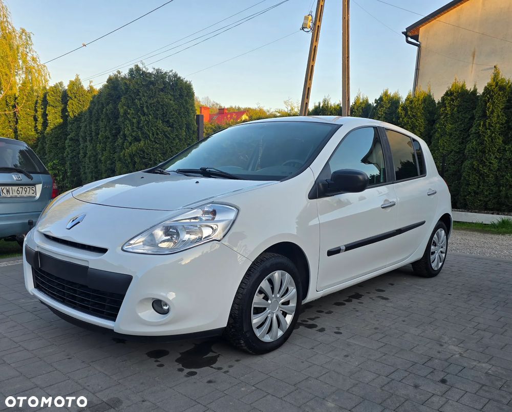 Renault Clio - 12
