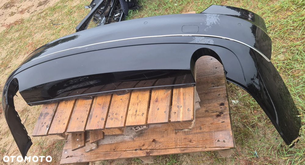 Kompletny Czarny Zderzak Tył Tylny Z PDC Audi A8 D4 2010- - 1