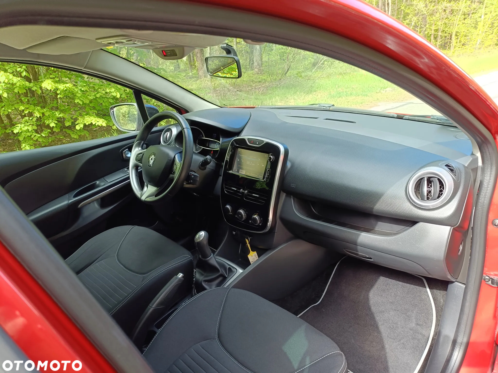 Renault Clio 0.9 Energy TCe Limited EU6 - 13