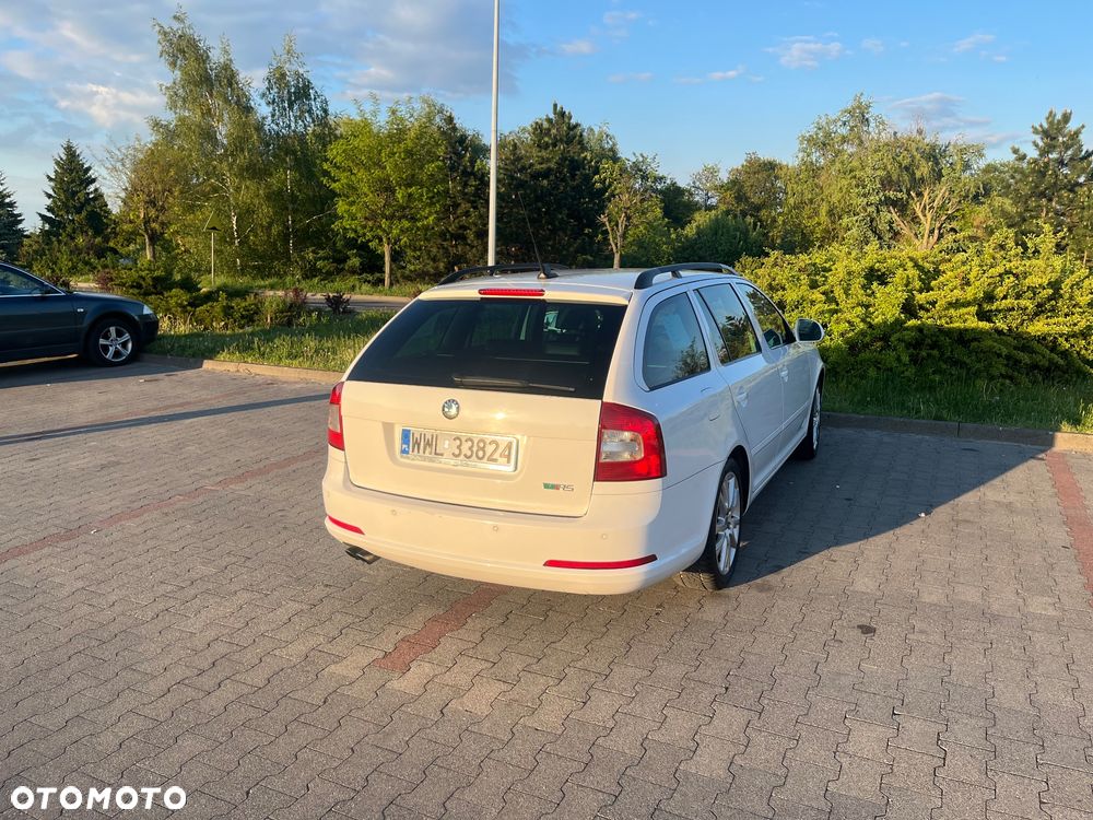 Skoda Octavia 2.0 TDI DPF RS - 4
