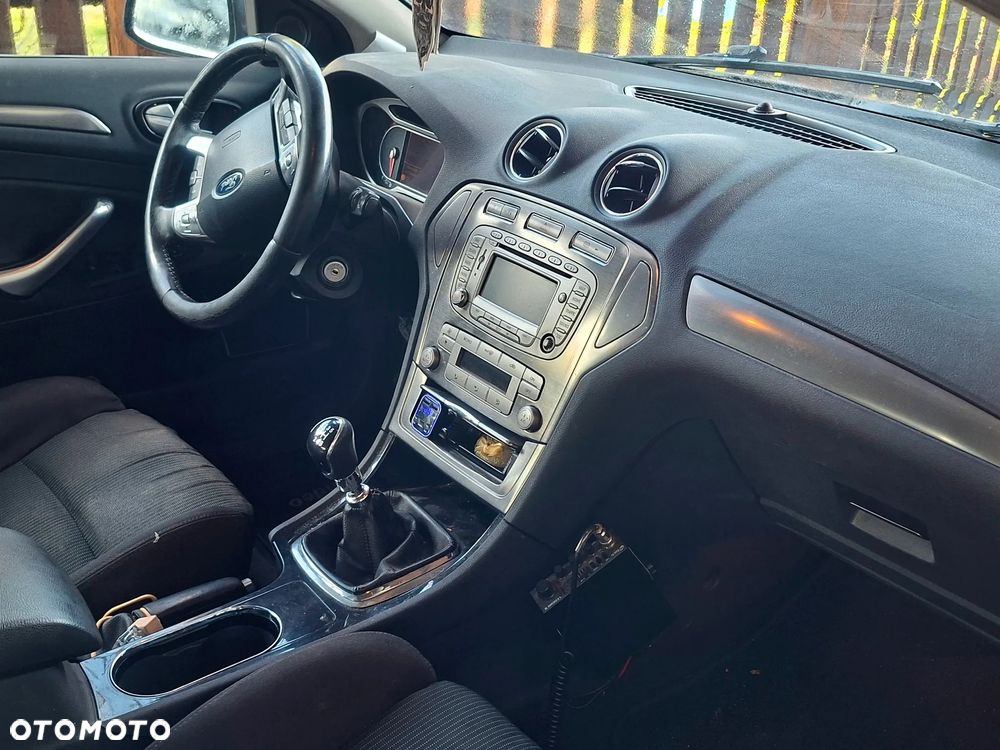 Ford Mondeo 1.8 TDCi Titanium - 5