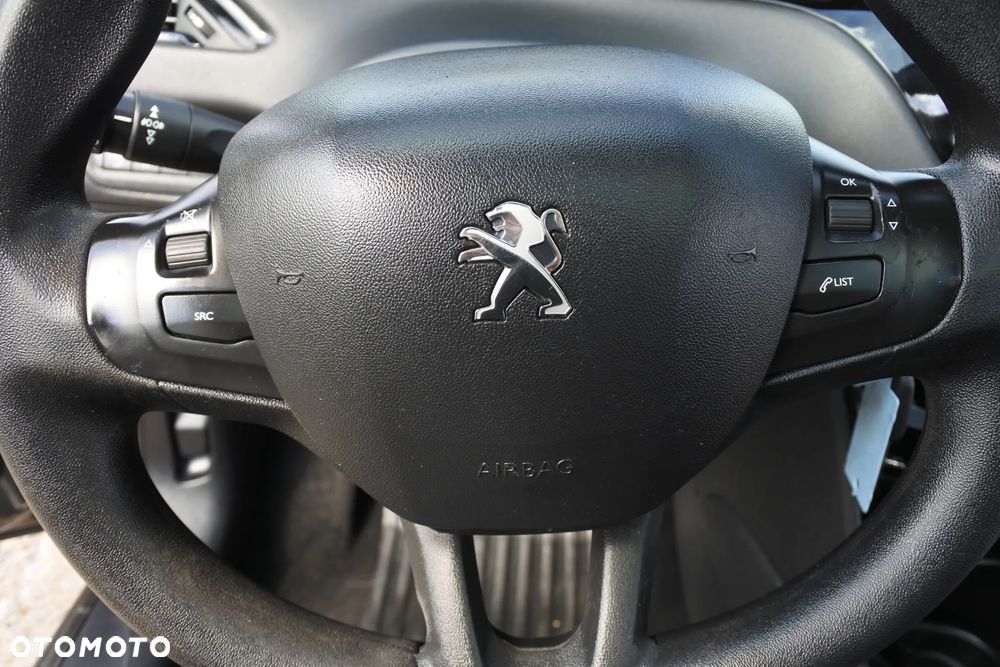 Peugeot 208 PureTech 82 Start & Stop Allure - 20
