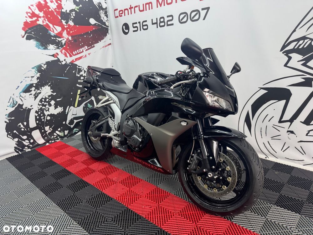 Honda CBR - 4