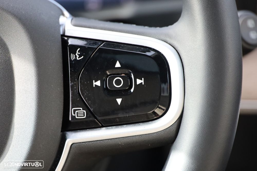 Volvo XC 90 2.0 T8 PHEV Plus Bright AWD - 33