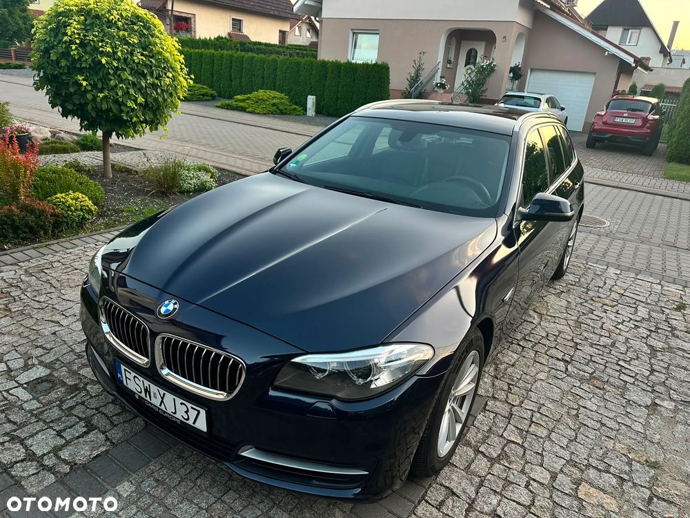 BMW Seria 5 518d Luxury Line - 4