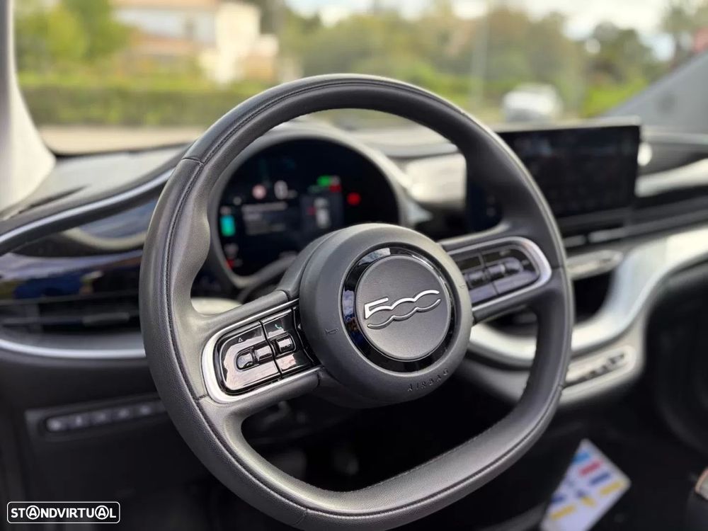 Fiat 500e C Icon - 16