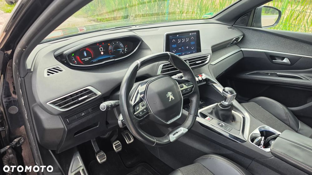 Peugeot 3008 - 6