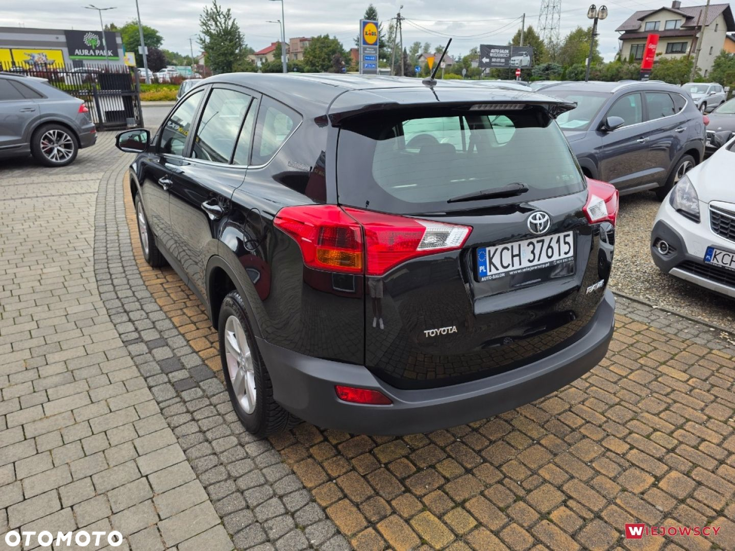 Toyota RAV4 - 8