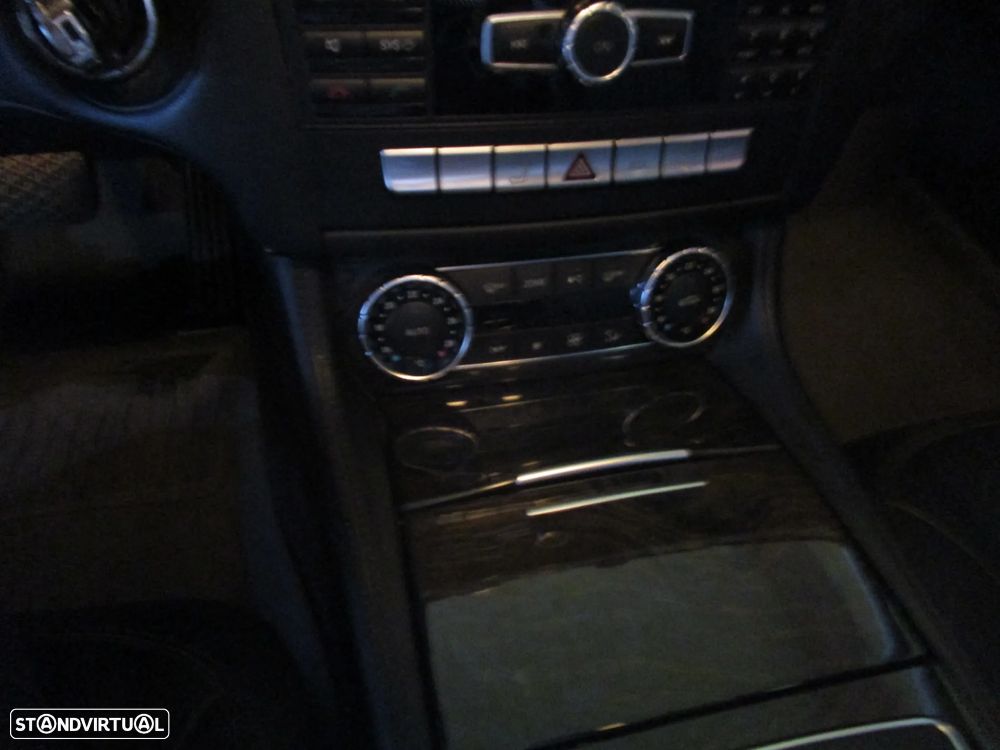 Mercedes-Benz CLS 250 Shooting Brake CDI DPF BlueEFFICIENCY 7G-T - 32