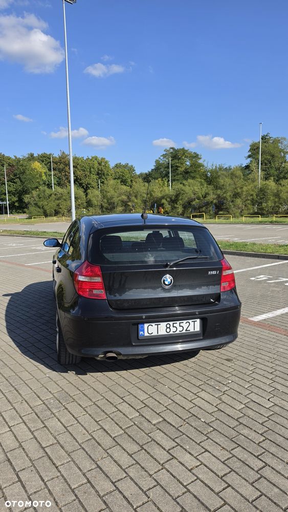 BMW 116I 2008 photo 3
