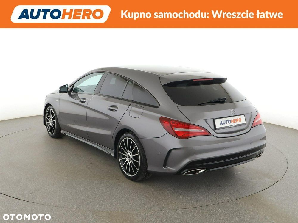 Mercedes-Benz CLA 220 4Matic 7G-DCT AMG Line - 5