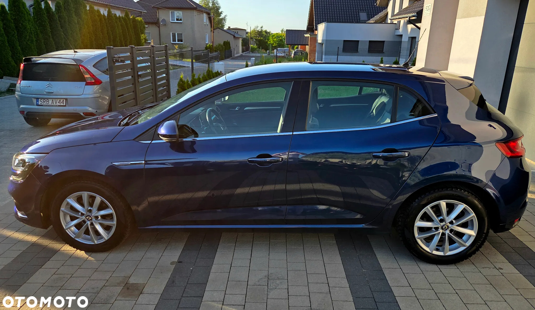 Renault Megane 1.5 Blue dCi Intens - 6