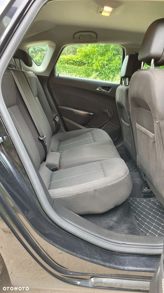Opel Astra 1.4 Turbo - 19