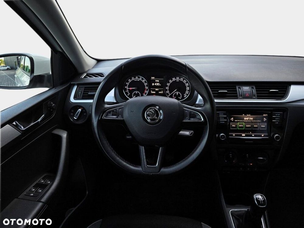 Skoda RAPID 1.6 TDI DPF Ambition - 14
