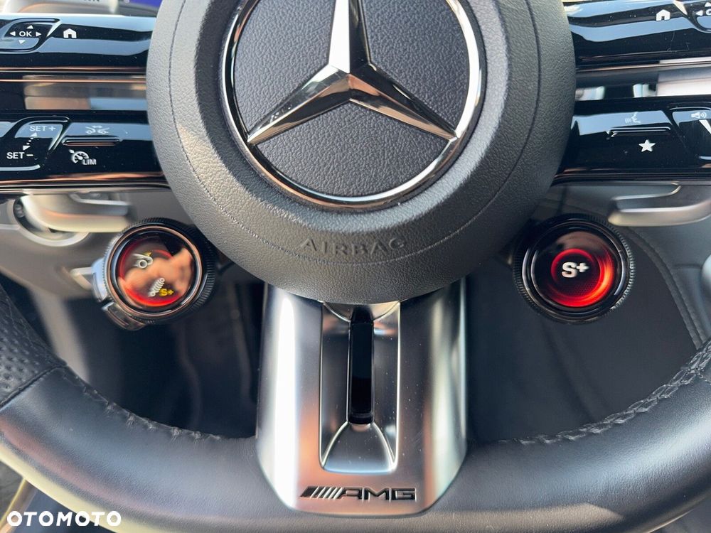 Mercedes-Benz AMG GT - 25