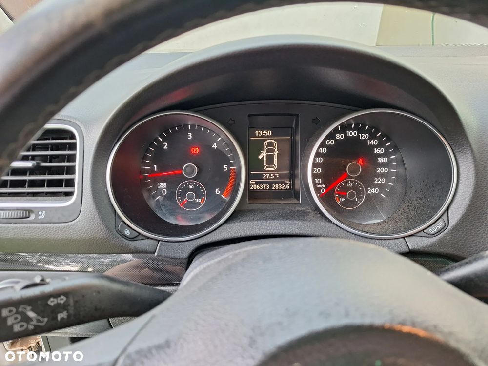 Volkswagen Golf 1.6 TDI BlueMot Comfortline - 6