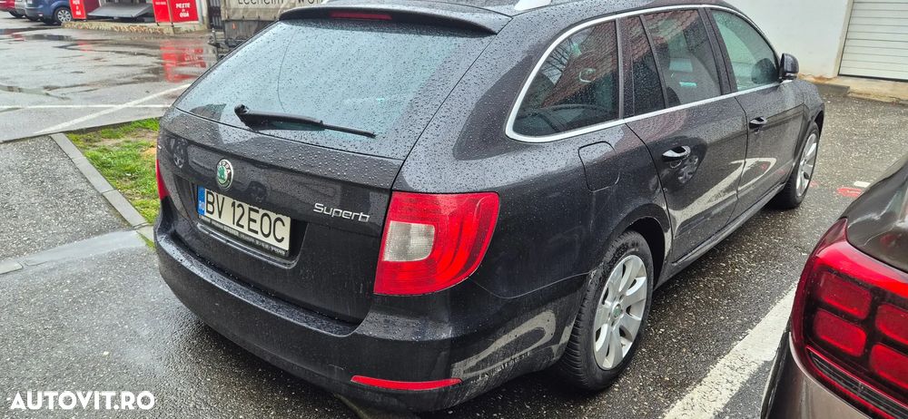 Skoda Superb 2.0 TDI Elegance - 5