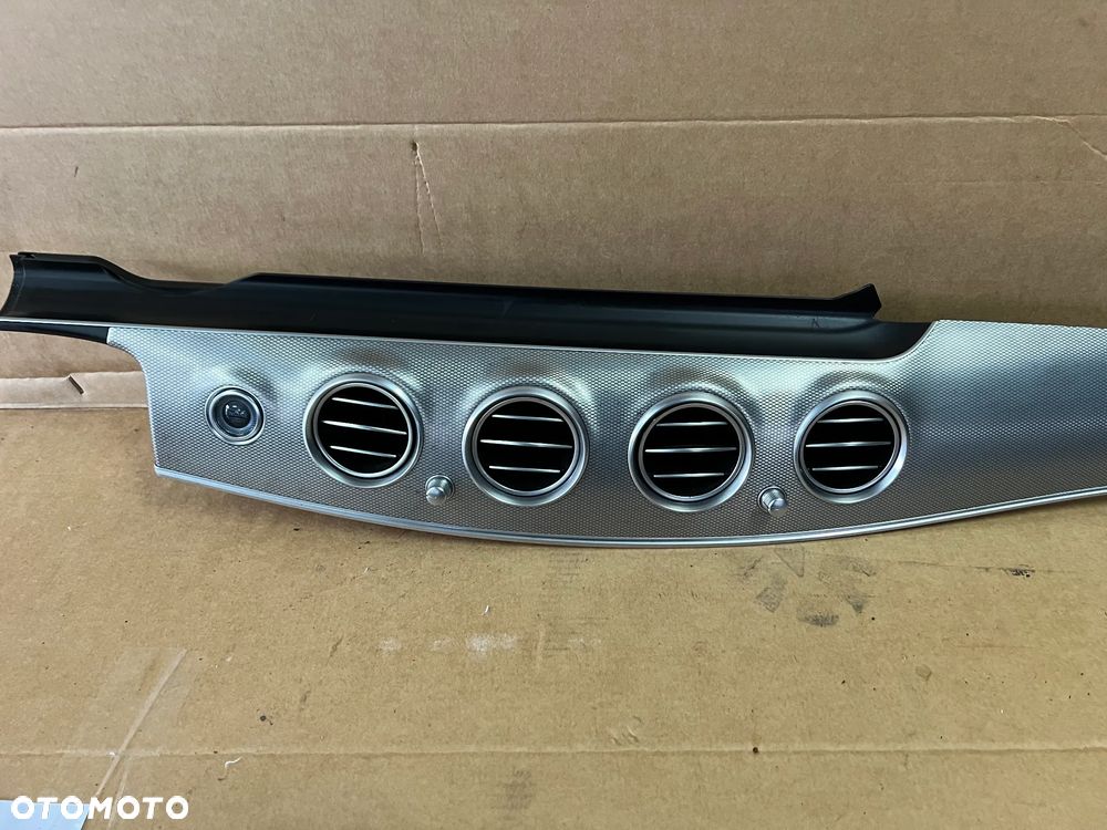 Kratka nawiewu środkowa dekor listwa Mercedes E-Klasa W213 A2136809100 - 3