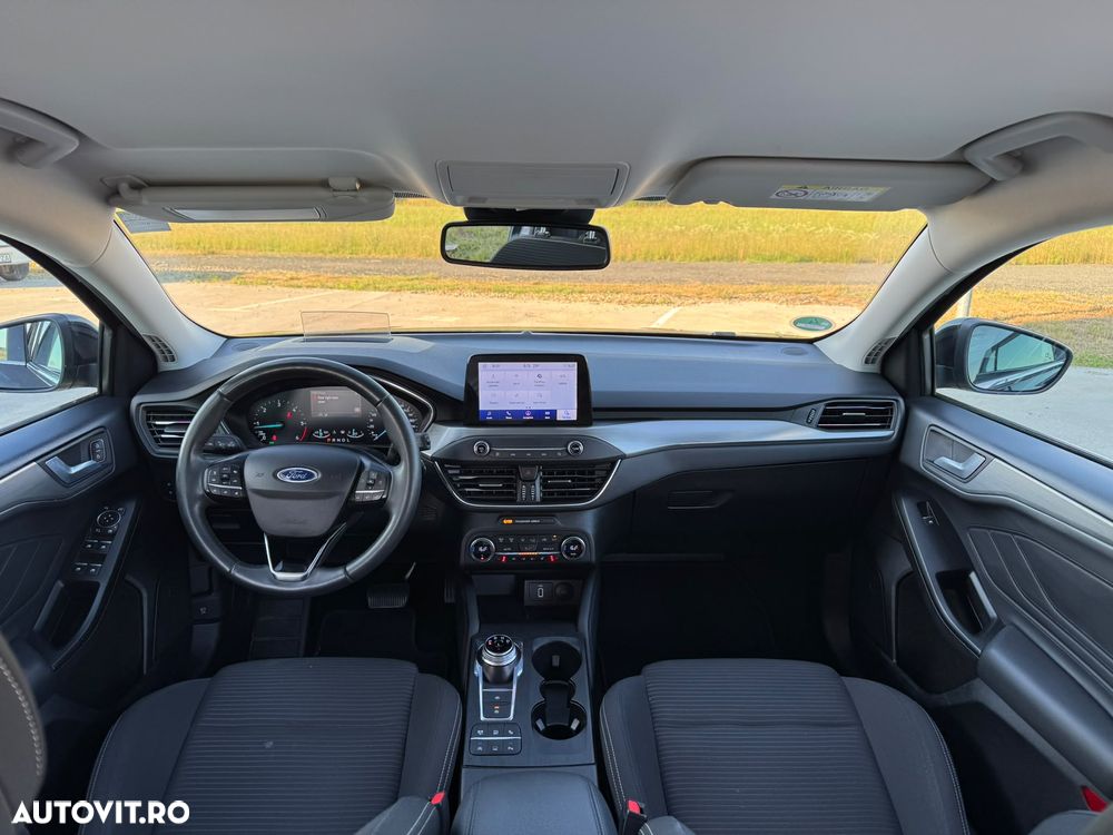 Ford Focus 1.5 EcoBlue Start-Stopp-System Aut. TITANIUM - 6