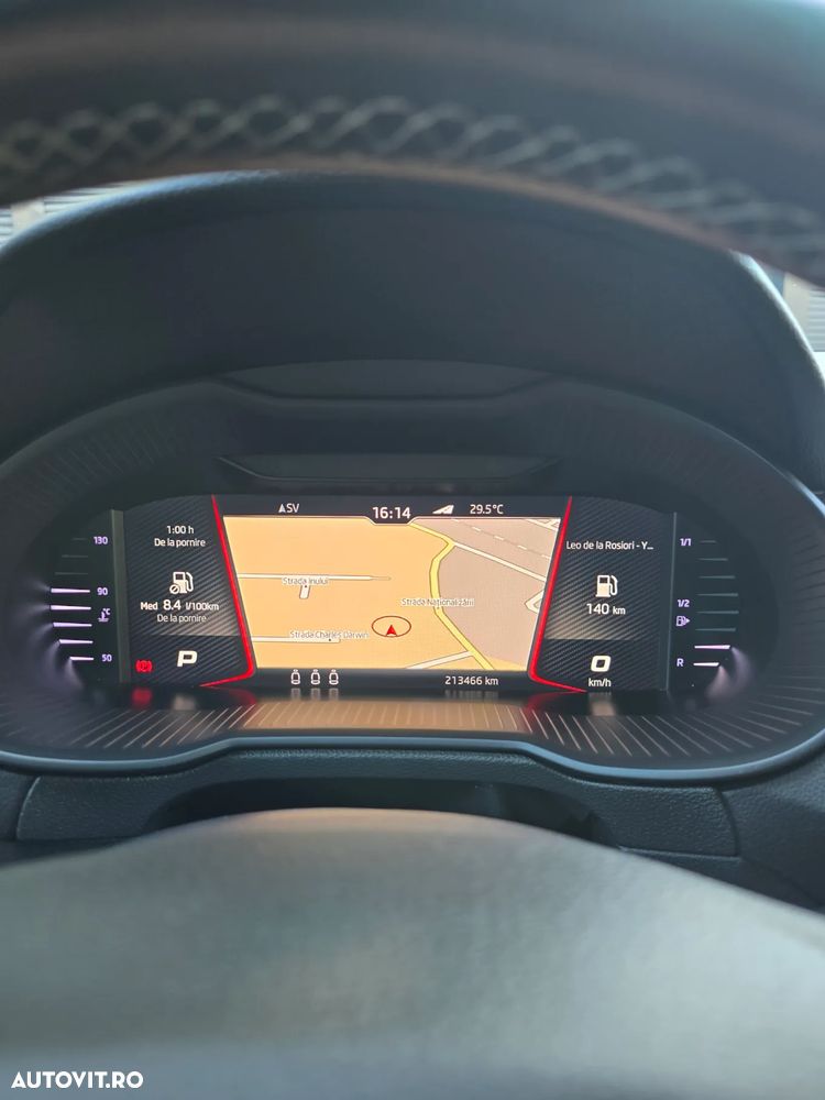 Skoda Octavia Combi Diesel 2.0 TDI DSG RS - 17