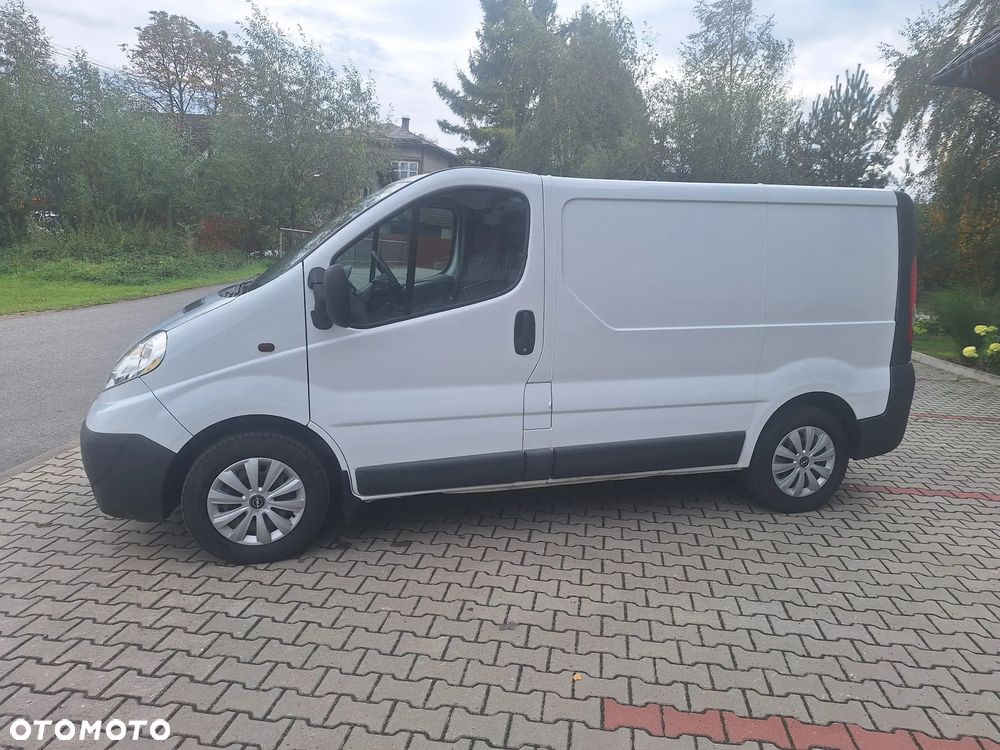 Opel Vivaro - 28