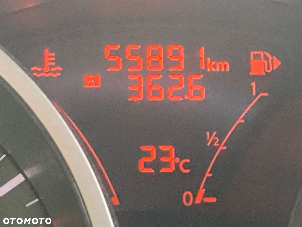 Nissan Juke 1.2 DIG-T N-Connecta EU6 - 7